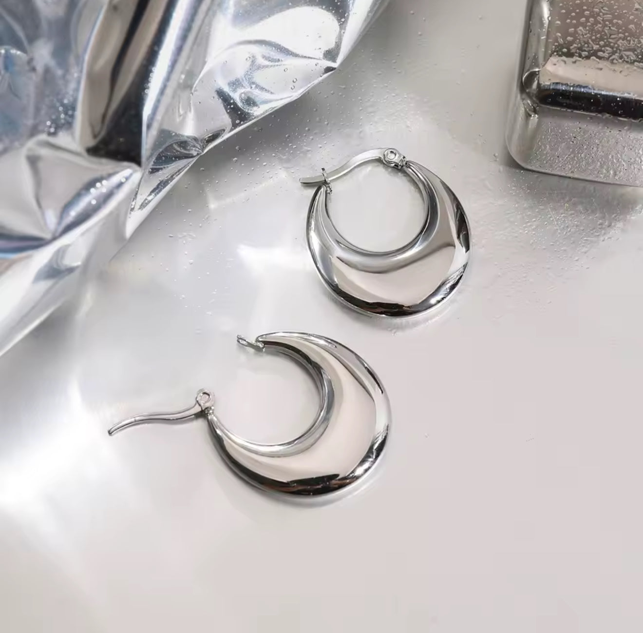 Argollas Silver Crescent