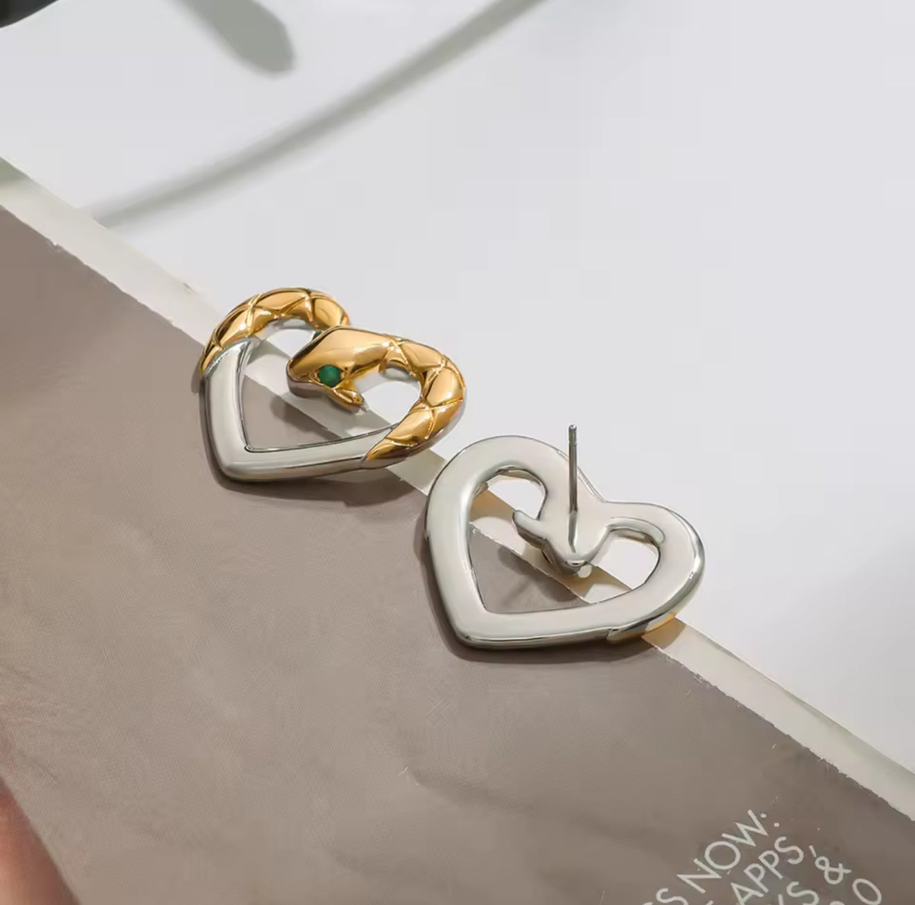 Aretes Lilith