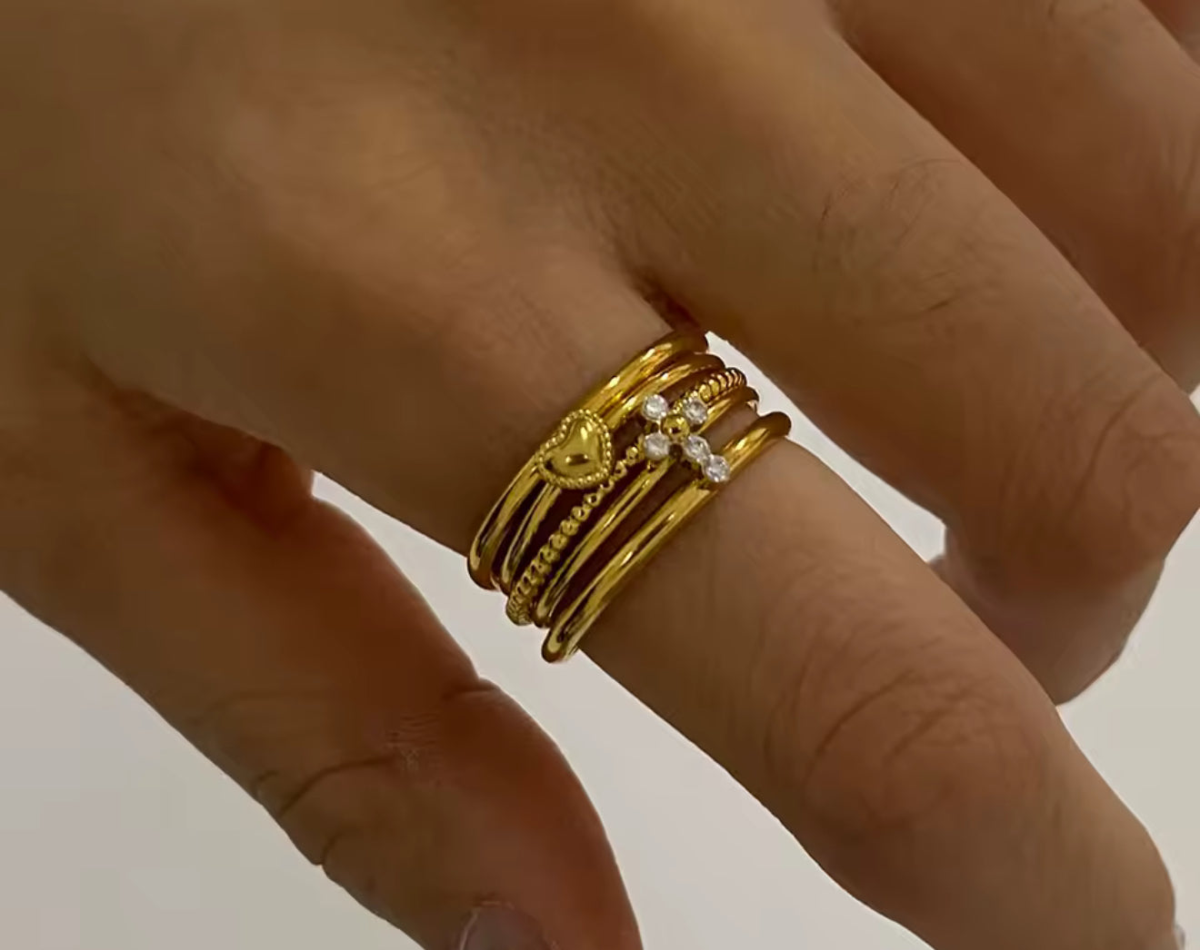 Anillos Divain