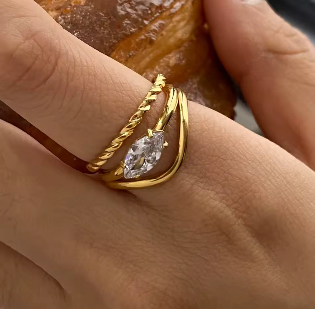 Anillo Alhena