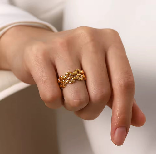 Anillo Thayra Gold