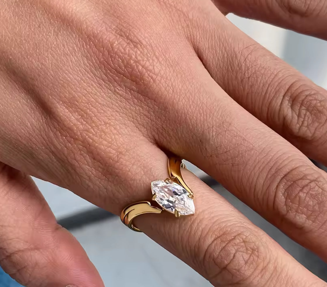Anillo Elaria